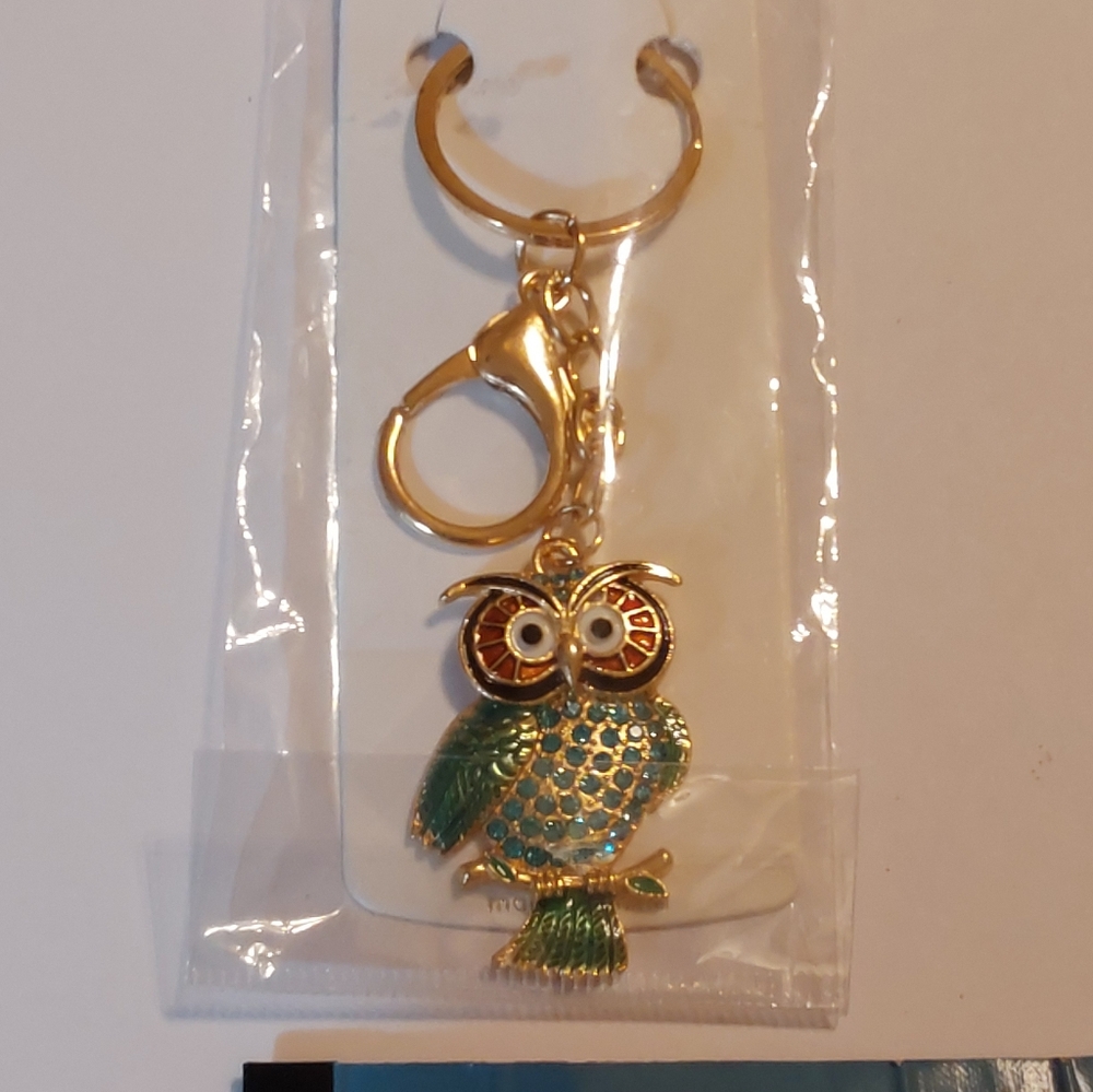 NWT Green And Gold Rhinestone  Owl Bag Charm, Key Chain By Mint